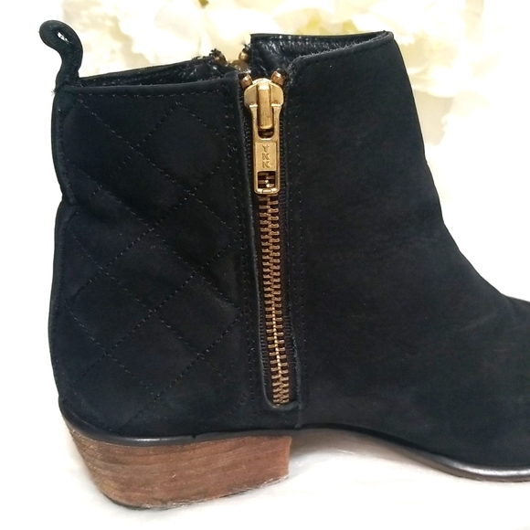 Steve Madden 'Nyrvana' Leather Ankle Boots - Picture 7 of 14
